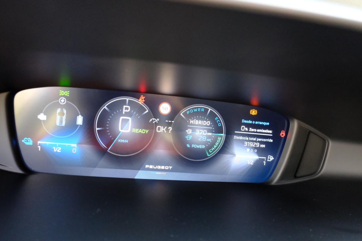 peugeot-308-2023-hibrido-a-gasolina-1598cc