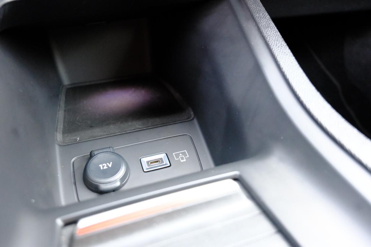 peugeot-308-2023-hibrido-a-gasolina-1598cc