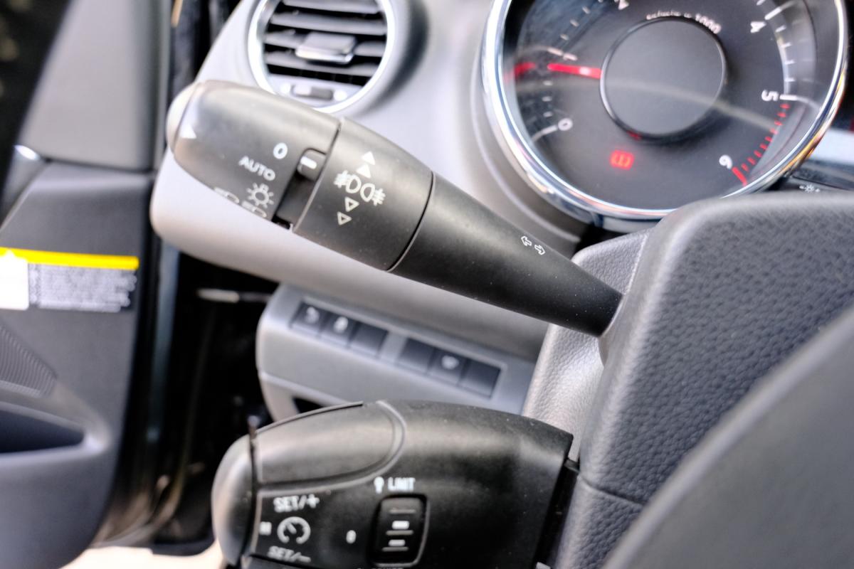 peugeot-3008-2015-diesel-1560cc