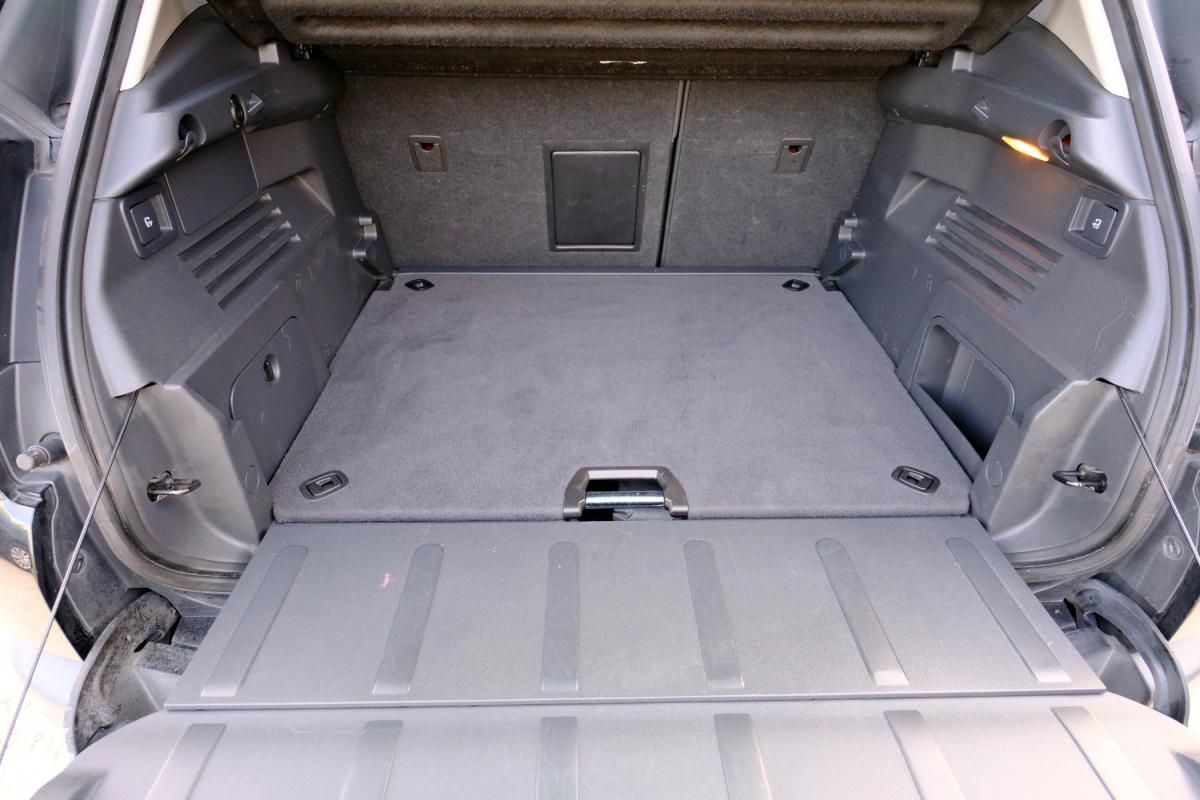 peugeot-3008-2015-diesel-1560cc