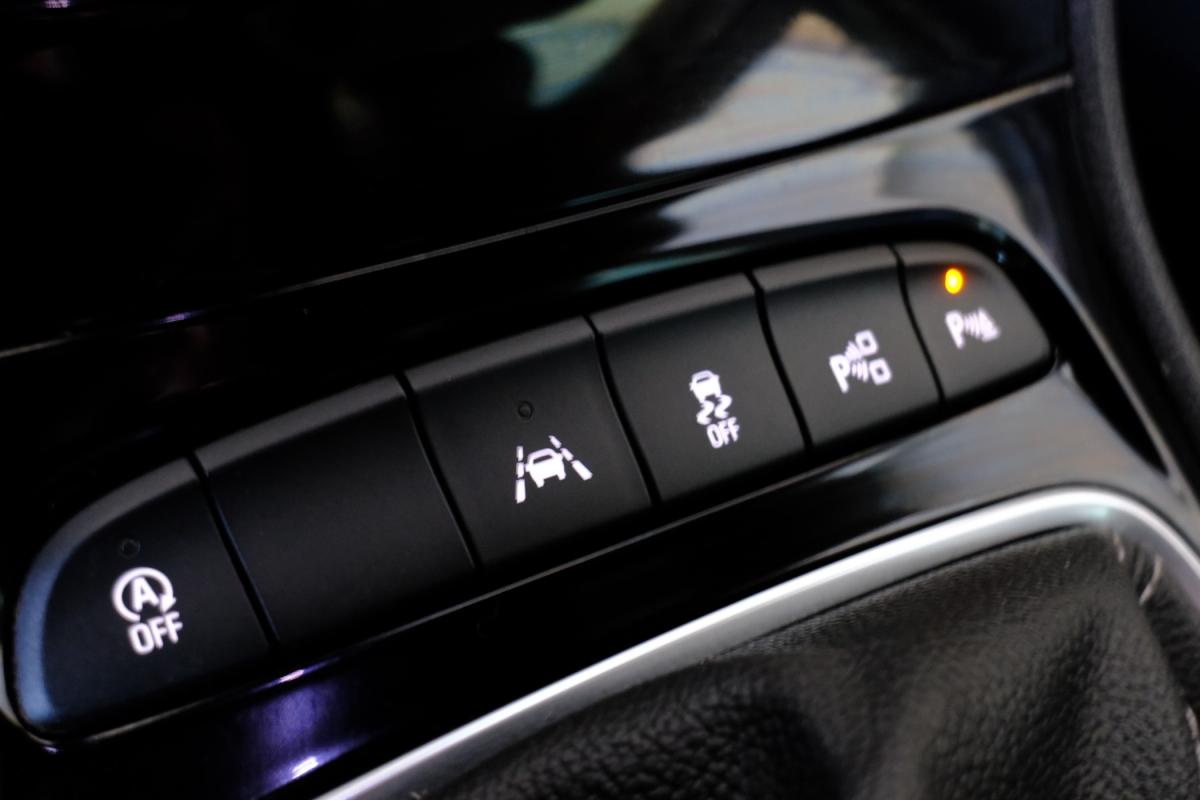 opel-astra-2020-diesel-1496cc