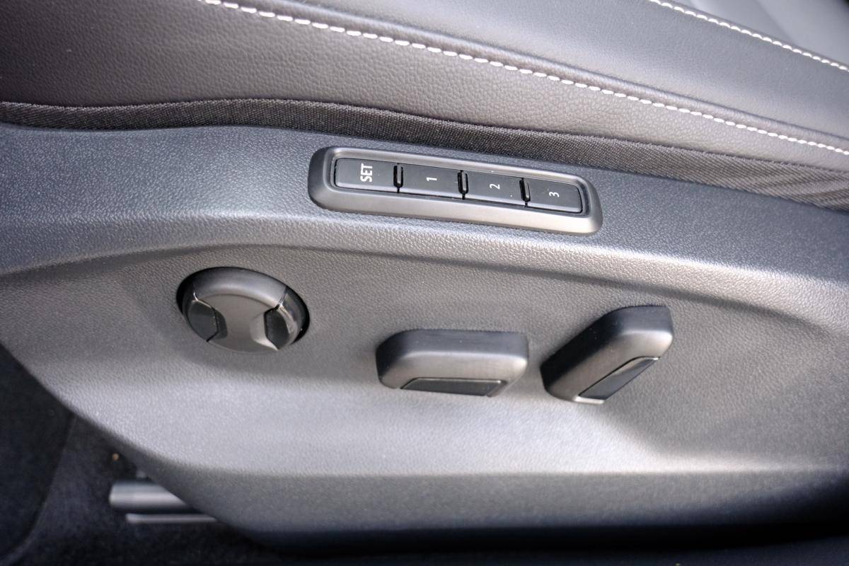 volkswagen-t-roc-2025-gasolina-1498cc