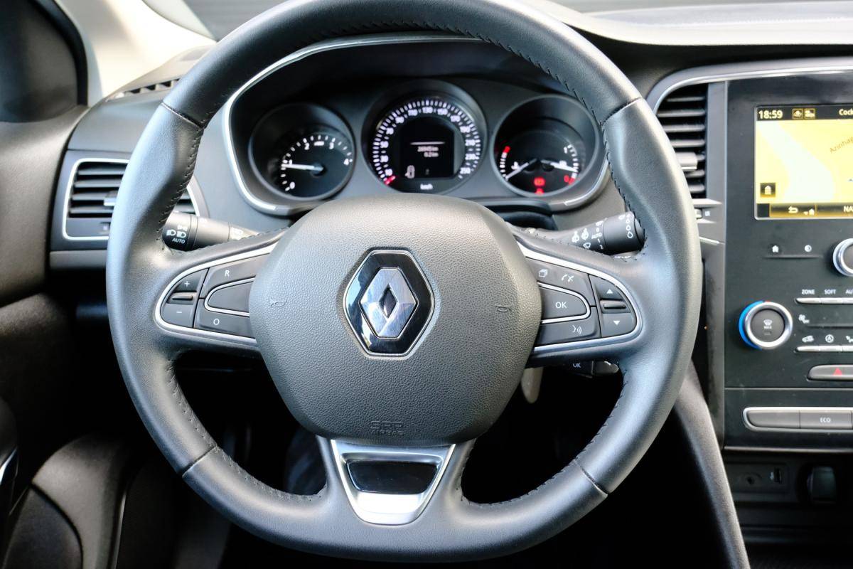 renault-megane-sport-tourer-2021-diesel-1461cc