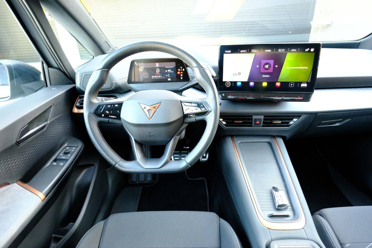 cupra-born-2024-eletrico-0cc