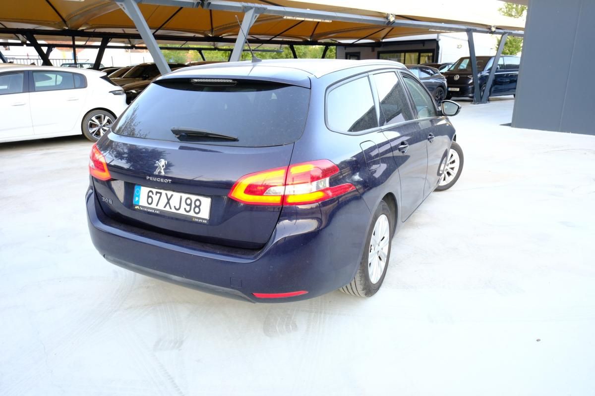 peugeot-308-sw-2019-diesel-1499cc
