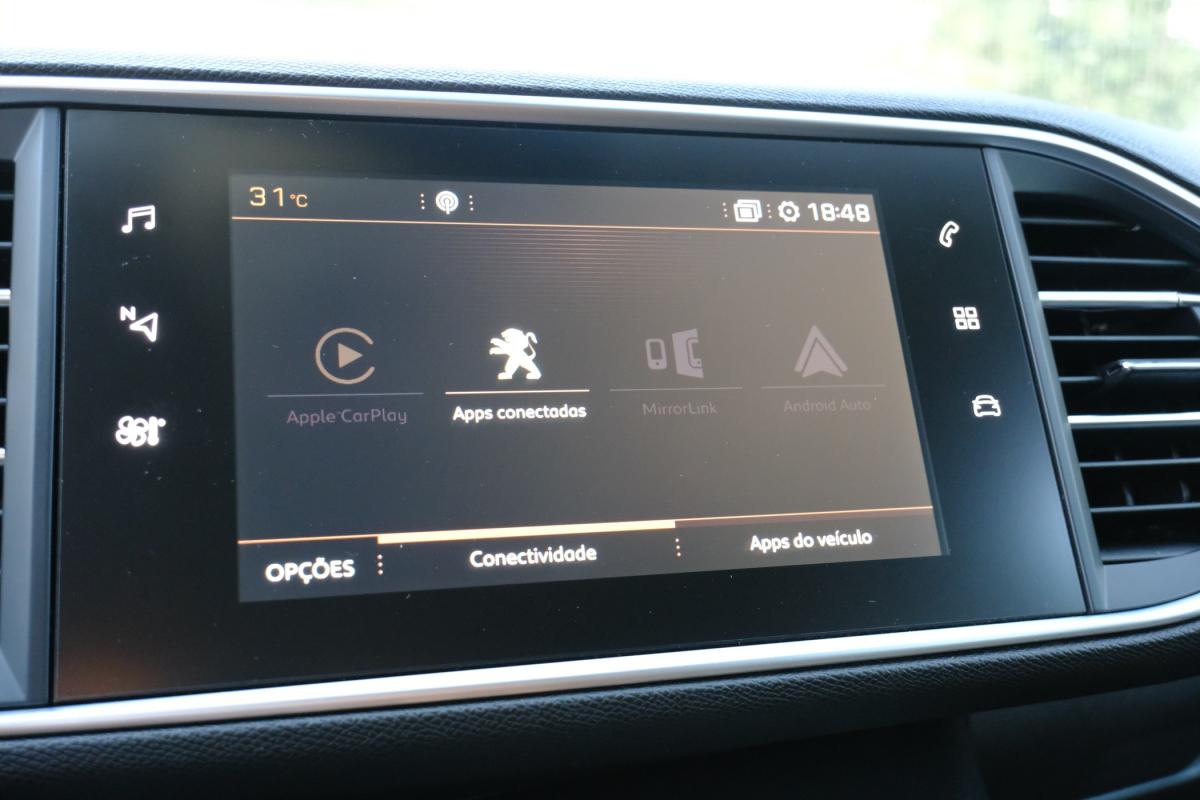 peugeot-308-sw-2019-diesel-1499cc