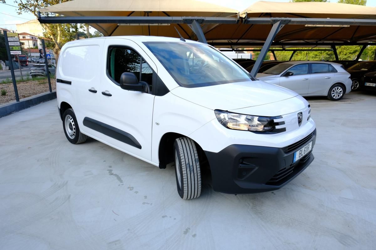 peugeot-partner-2024-diesel-1499cc