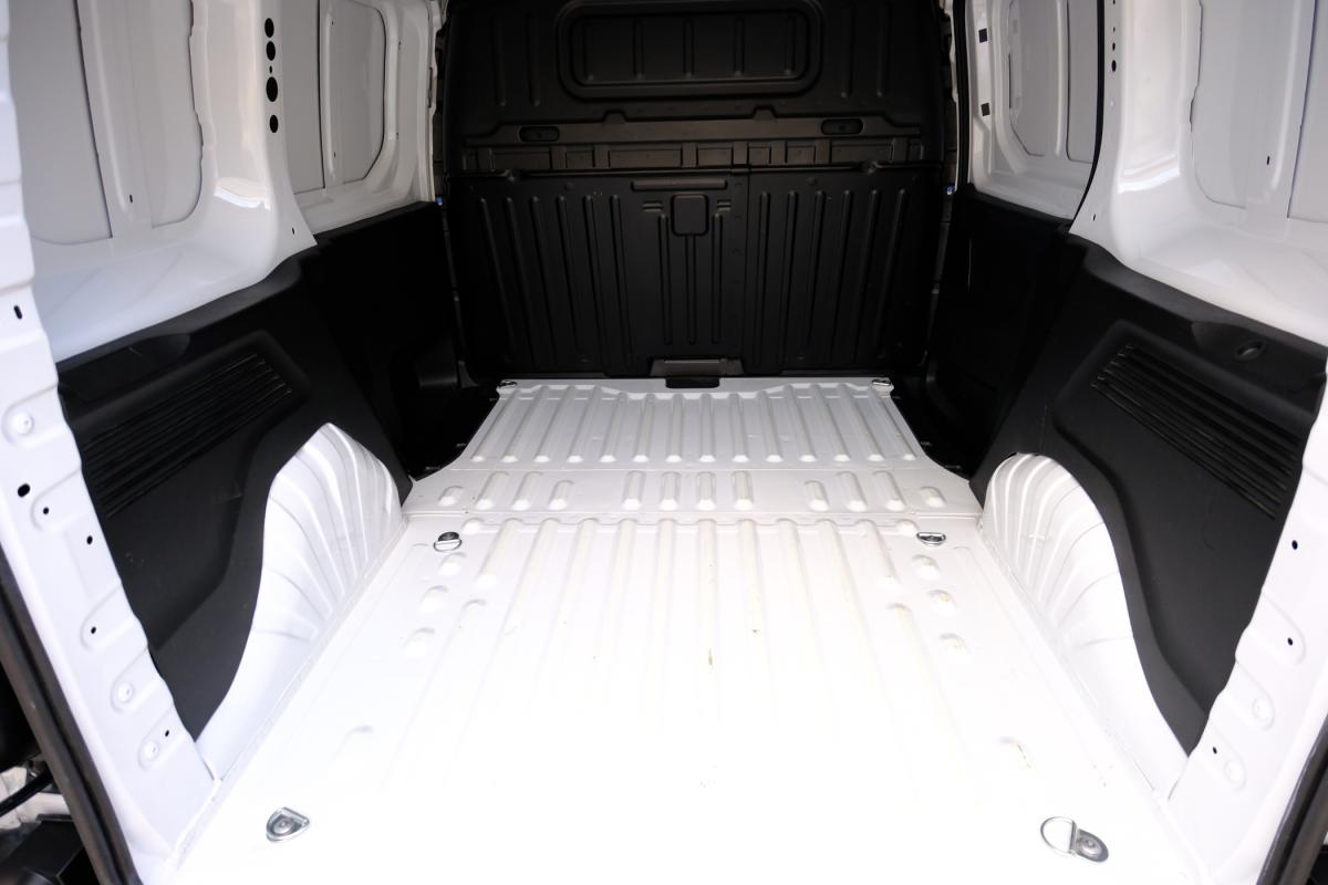 peugeot-partner-2024-diesel-1499cc