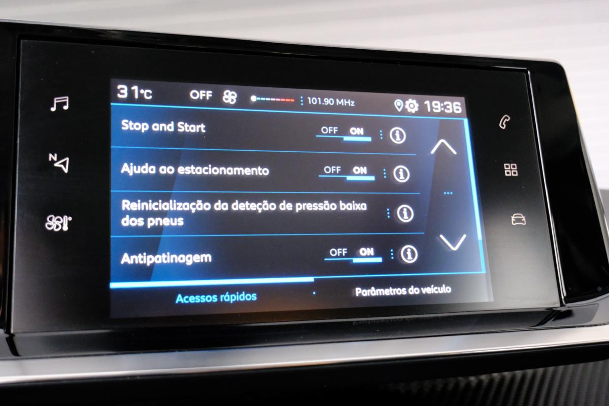 peugeot-208-2021-gasolina-1199cc