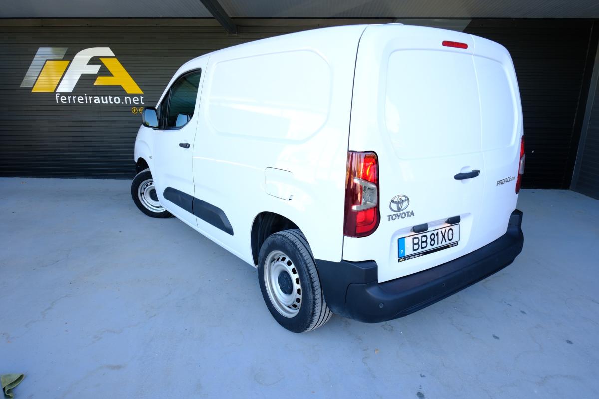 toyota-proace-2023-diesel-1499cc