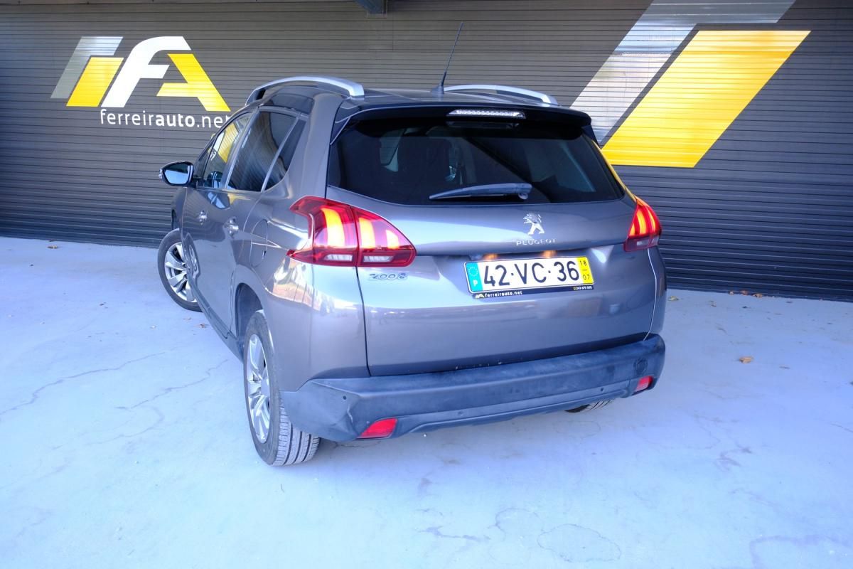 peugeot-2008-2018-gasolina-1199cc