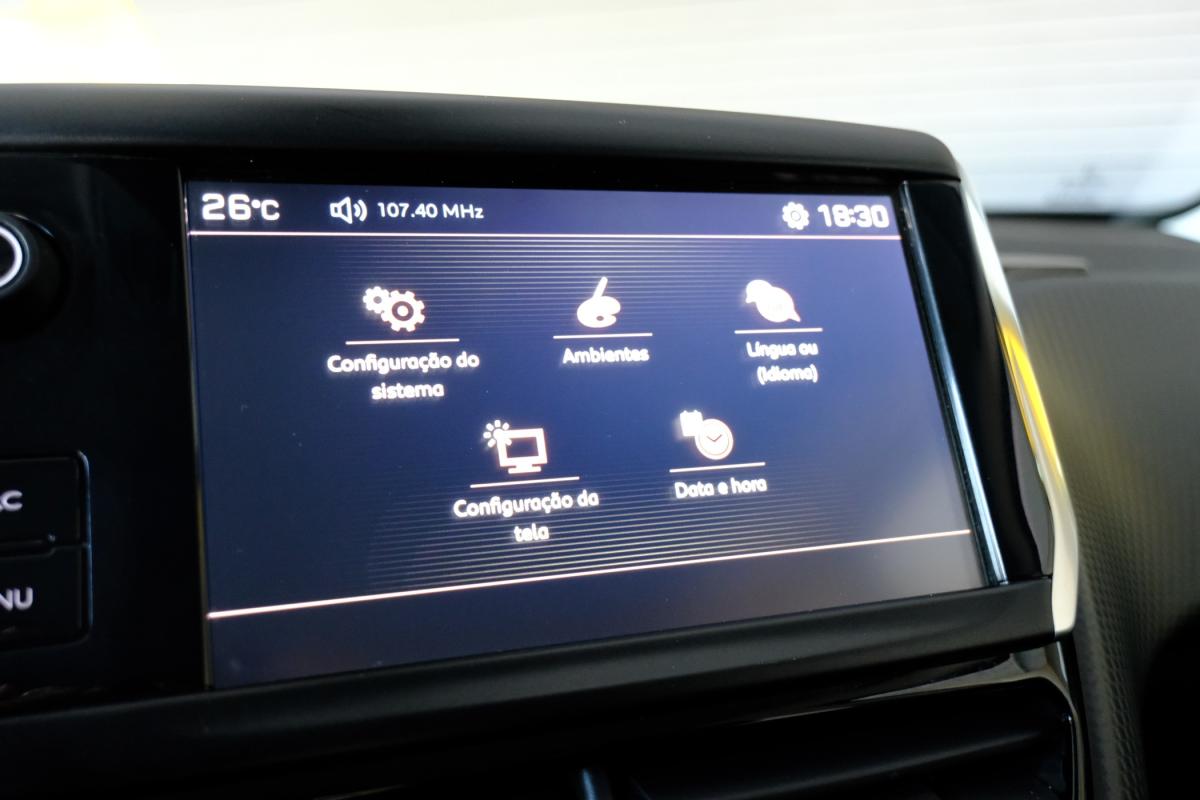 peugeot-2008-2018-gasolina-1199cc