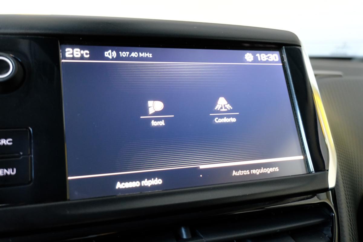 peugeot-2008-2018-gasolina-1199cc