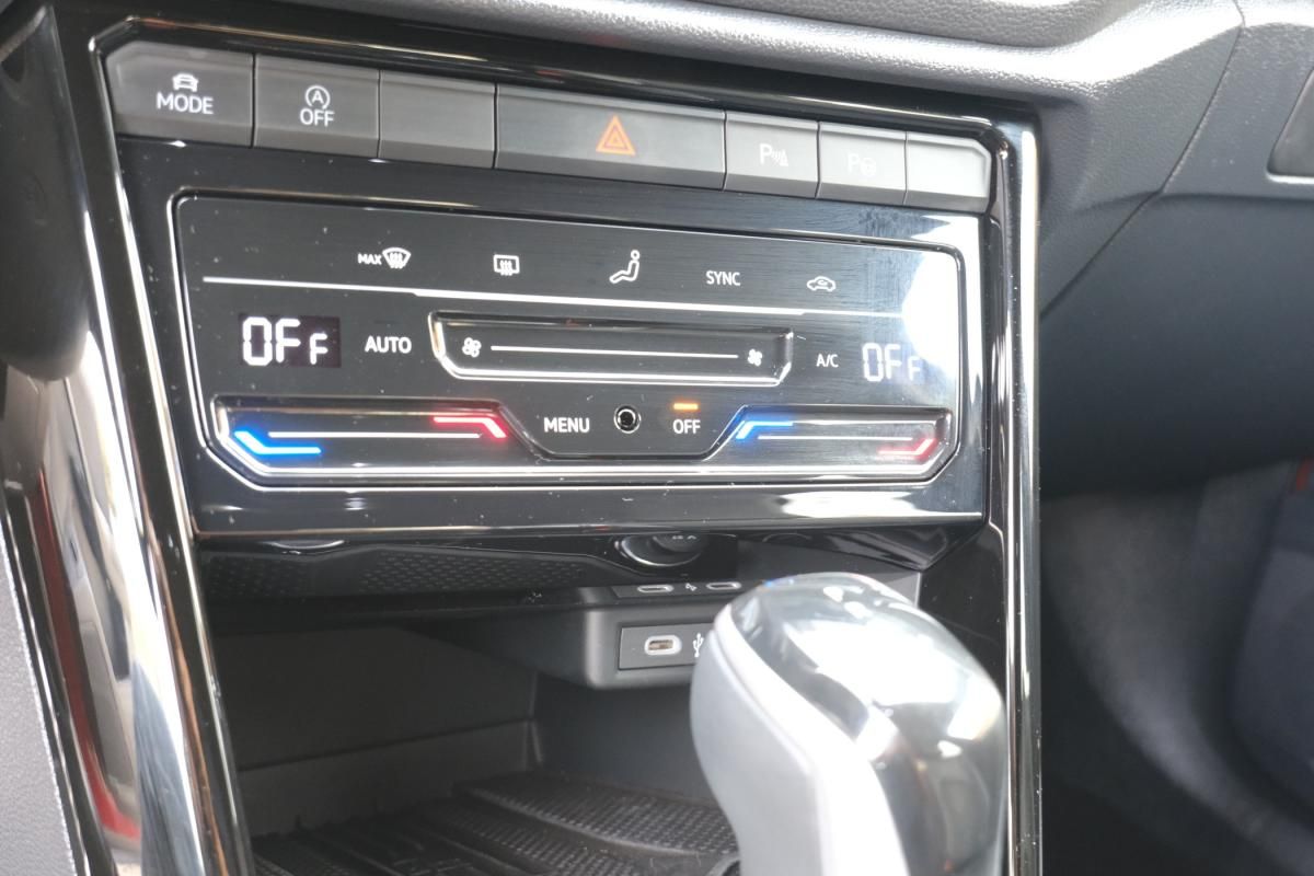 volkswagen-t-roc-2025-gasolina-1498cc