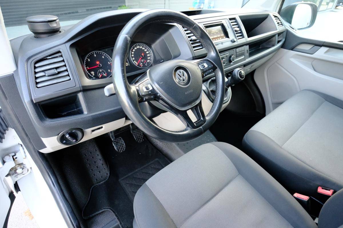 volkswagen-transporter-2020-diesel-1968cc