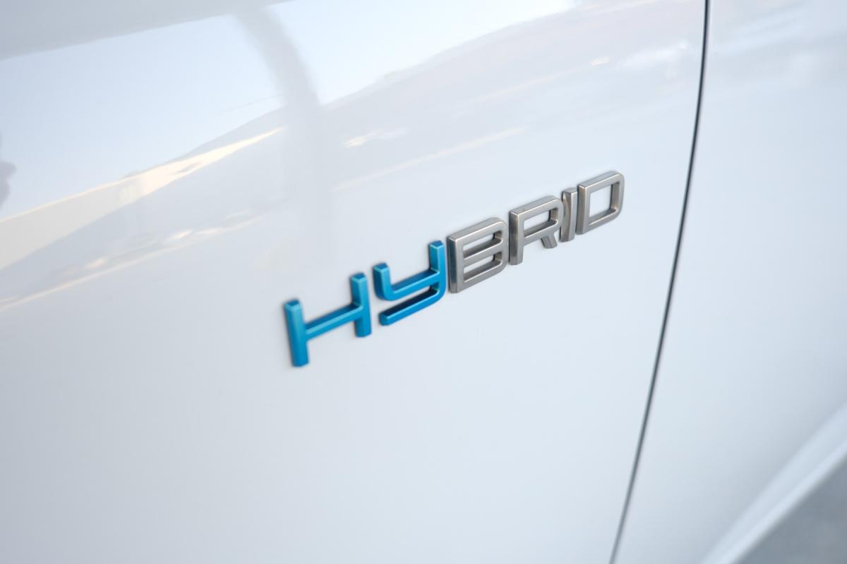 peugeot-308-2023-hibrido-a-gasolina-1598cc
