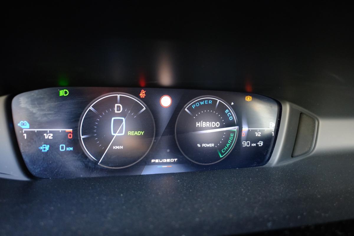 peugeot-308-2023-hibrido-a-gasolina-1598cc