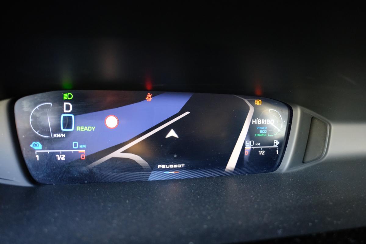 peugeot-308-2023-hibrido-a-gasolina-1598cc