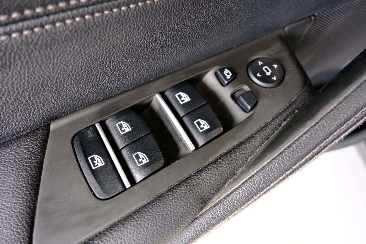 bmw-serie-5-2023-diesel-1995cc