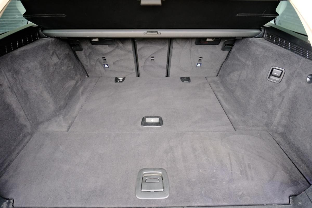 bmw-serie-5-2023-diesel-1995cc