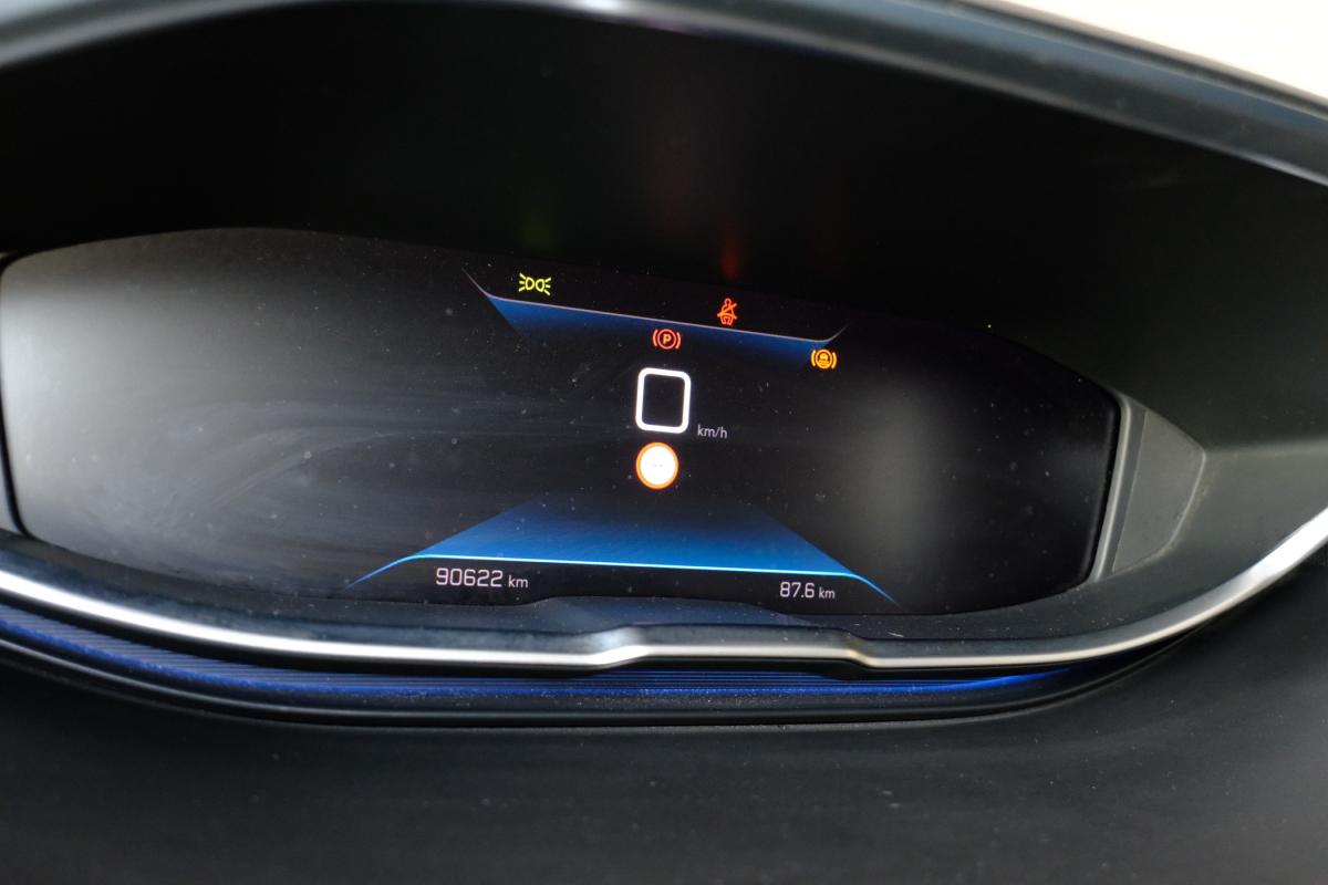 peugeot-3008-2022-gasolina-1199cc