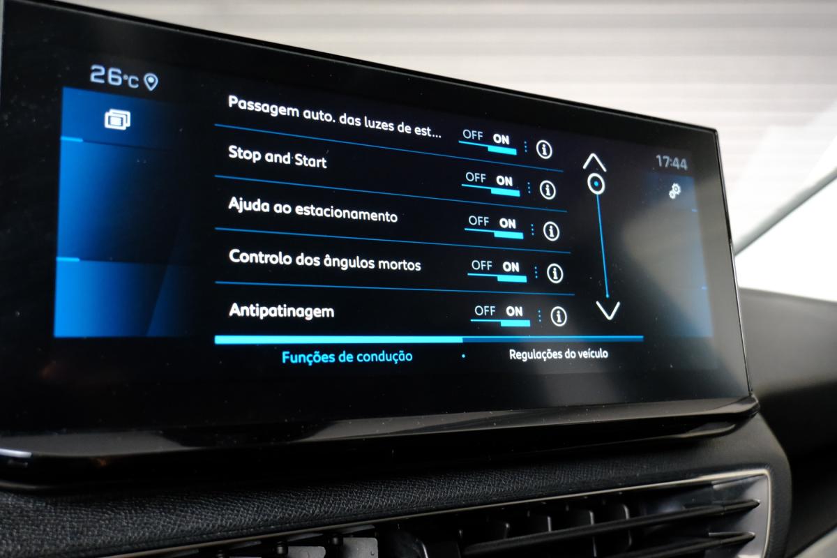 peugeot-3008-2022-gasolina-1199cc