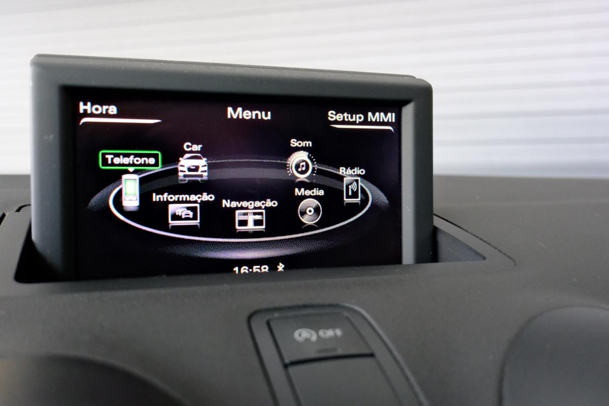 audi-a1-2012-diesel-1598cc