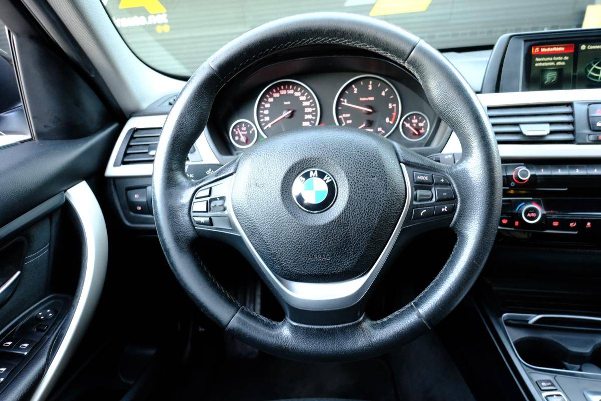 bmw-serie-3-2018-diesel-1995cc