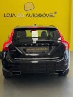 volvo-v60-2013-hibrido-a-diesel-2400cc