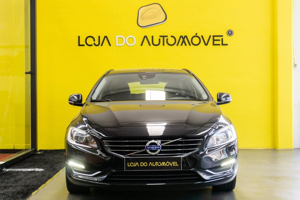 volvo-v60-2013-hibrido-a-diesel-2400cc