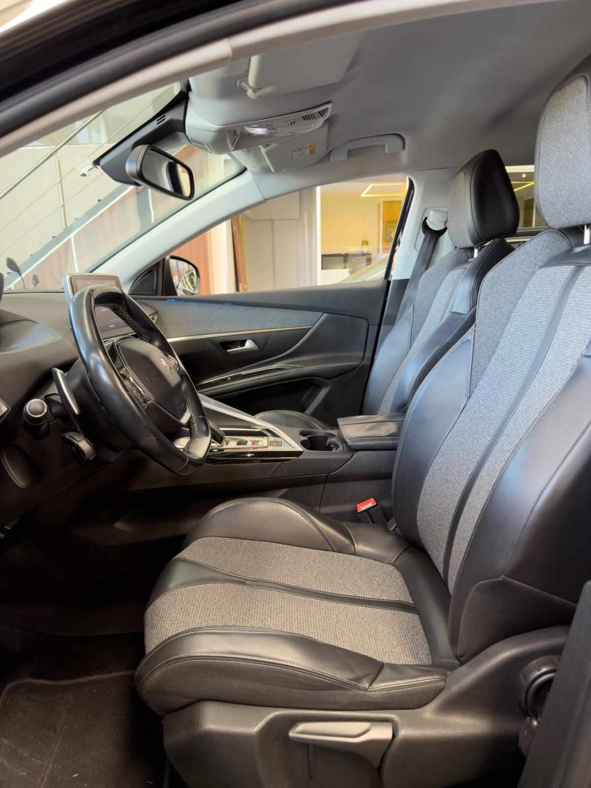 peugeot-5008-2018-diesel-1499cc