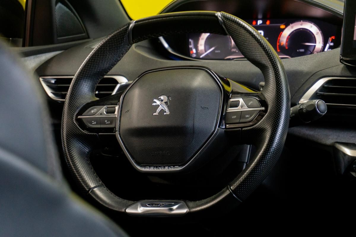 peugeot-3008-2023-gasolina-1199cc