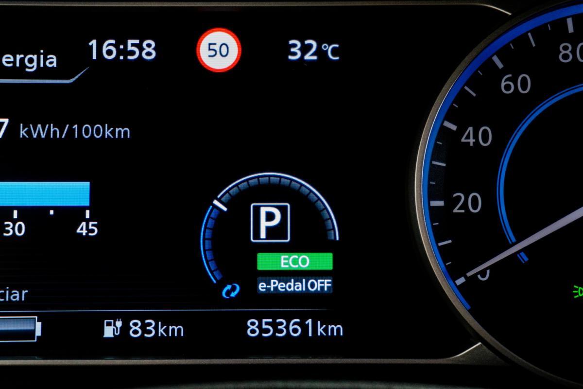 nissan-leaf-2020-eletrico-500cc