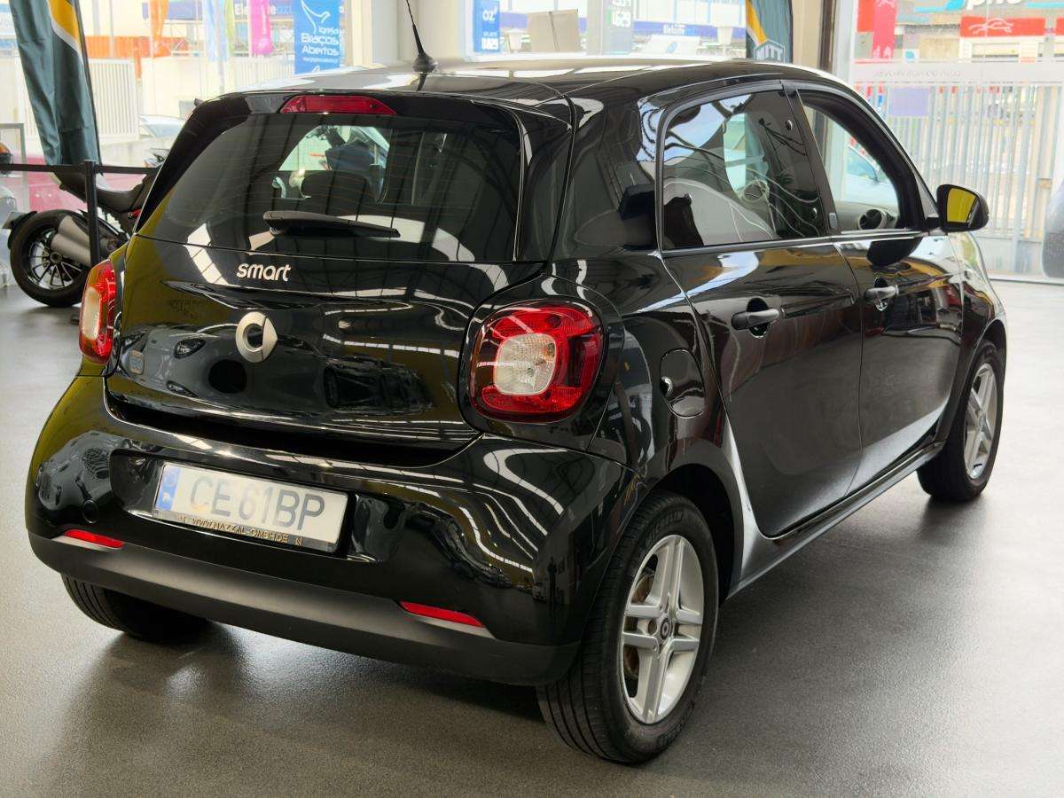 smart-forfour-2020-eletrico-500cc