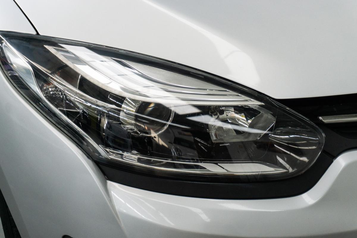 renault-megane-sport-tourer-2015-diesel-1461cc