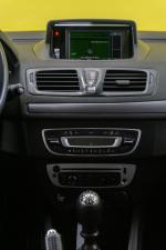 renault-megane-sport-tourer-2015-diesel-1461cc