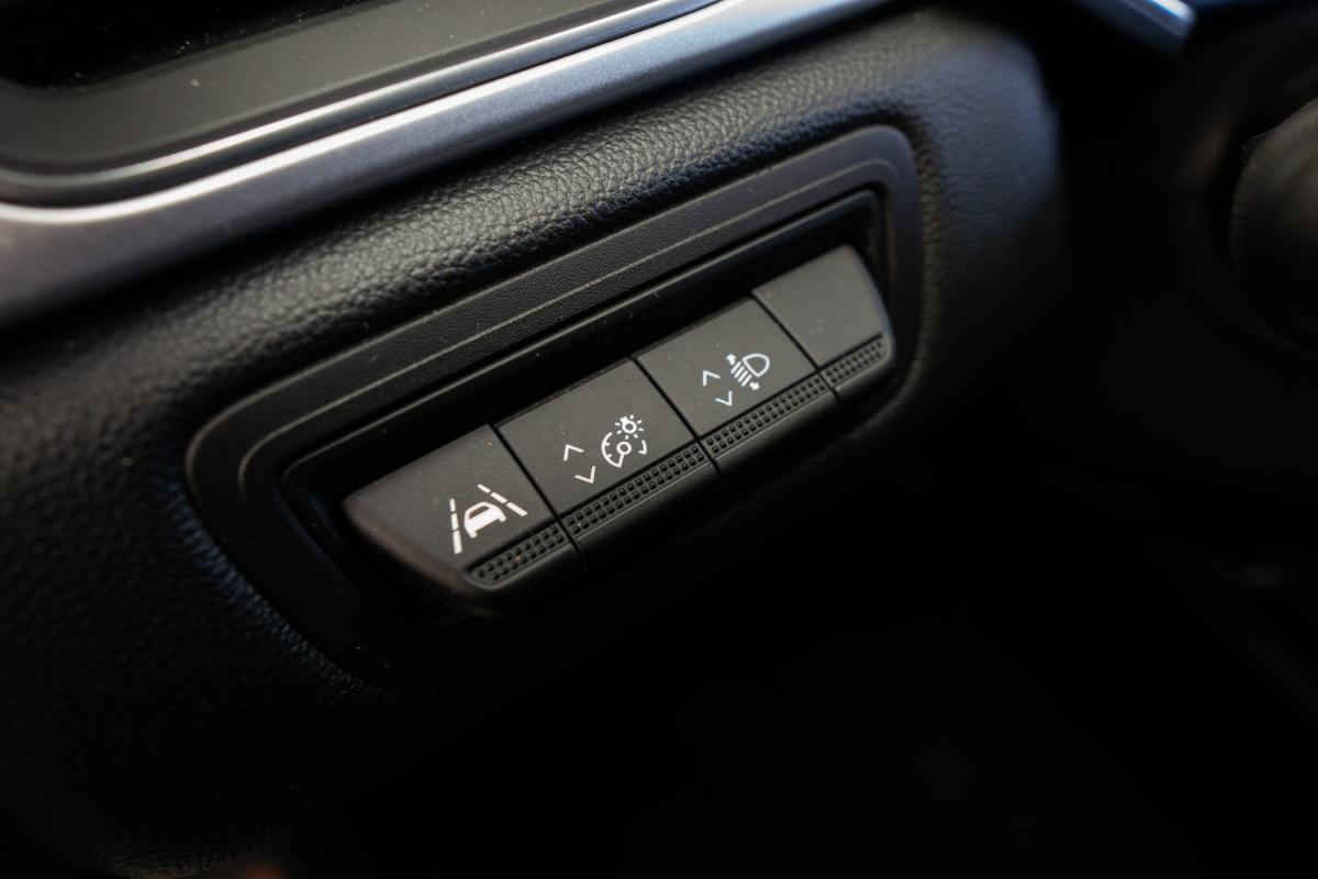 renault-captur-2023-gpl-999cc