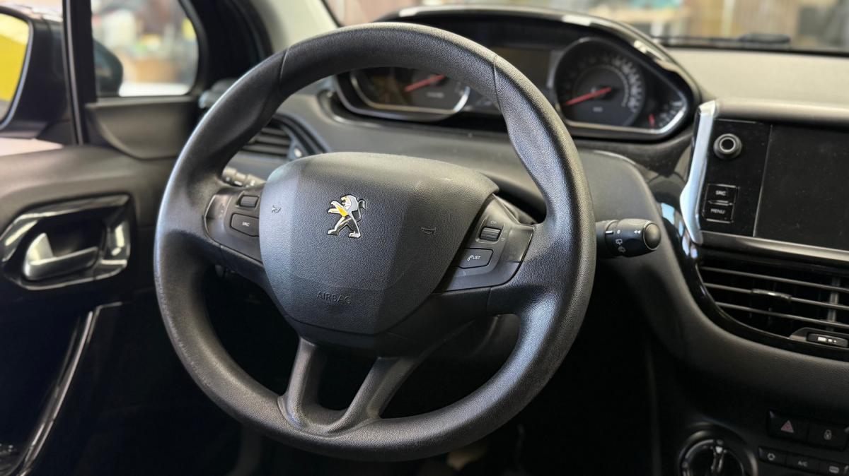 peugeot-208-2014-diesel-1560cc