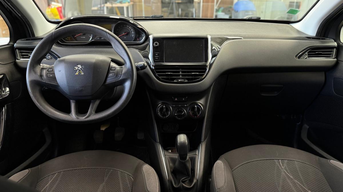 peugeot-208-2014-diesel-1560cc