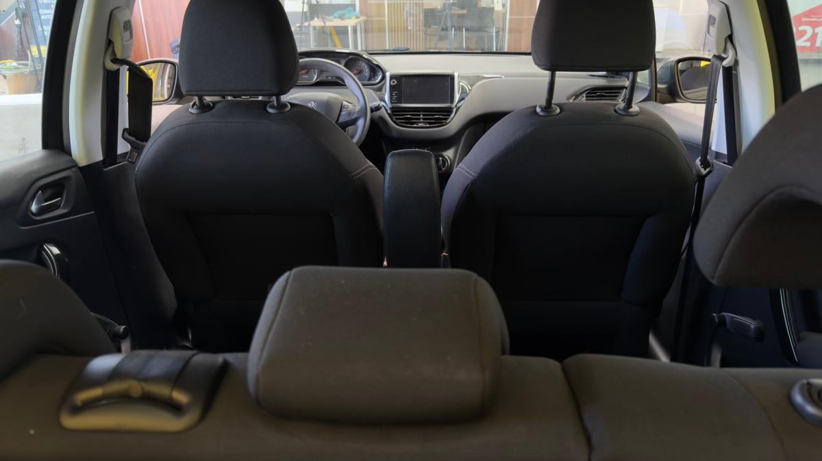 peugeot-208-2014-diesel-1560cc