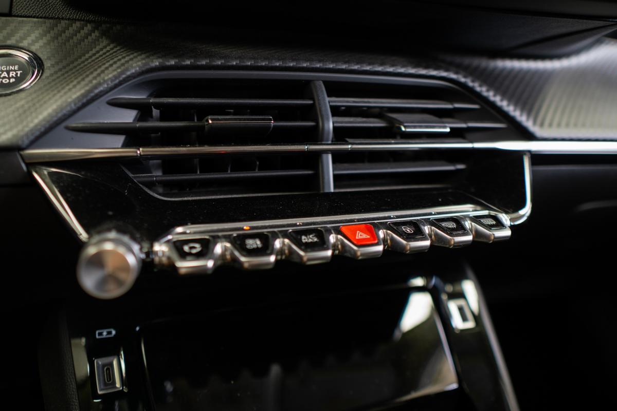 peugeot-2008-2022-diesel-1499cc