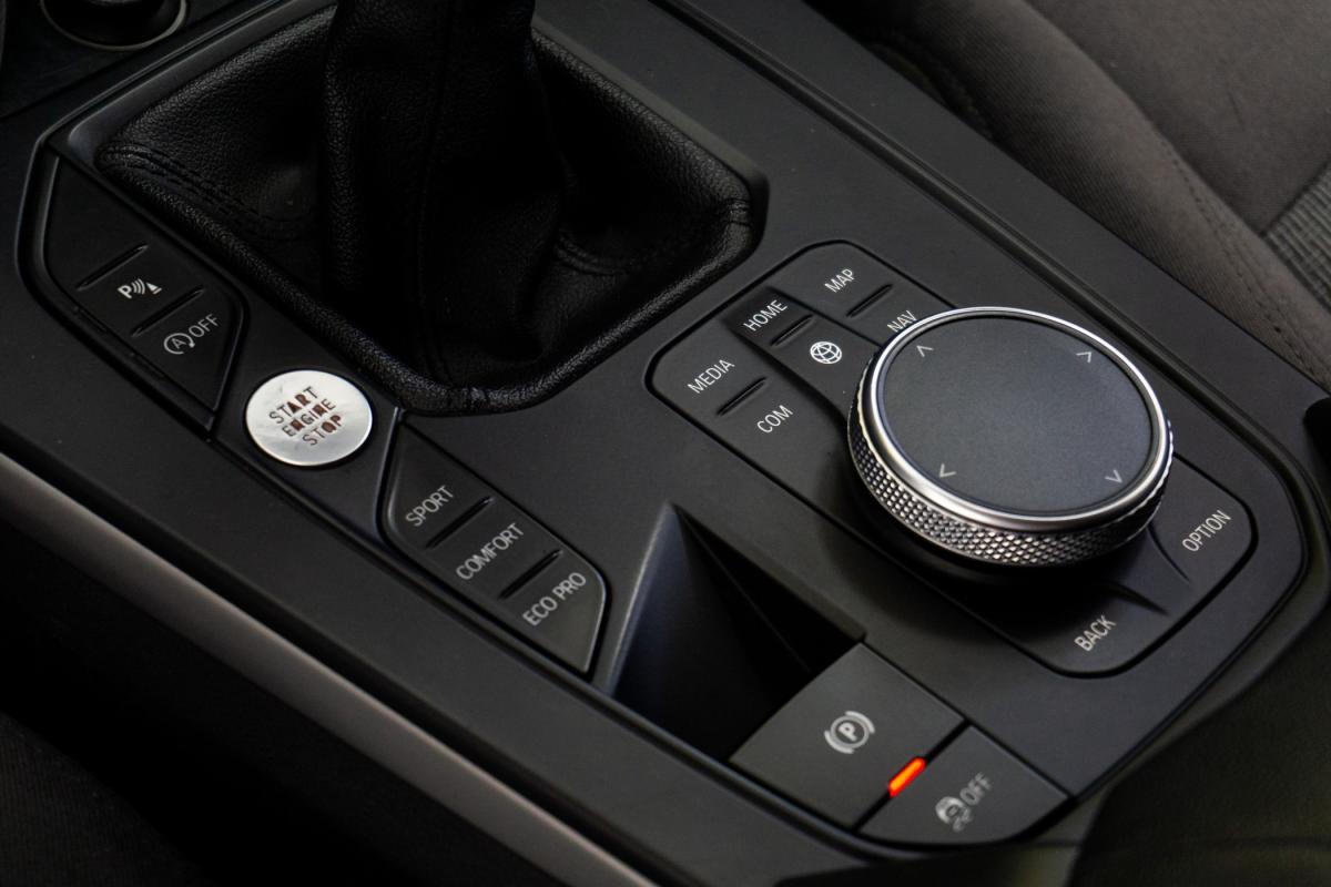 bmw-serie-1-2020-gasolina-1499cc