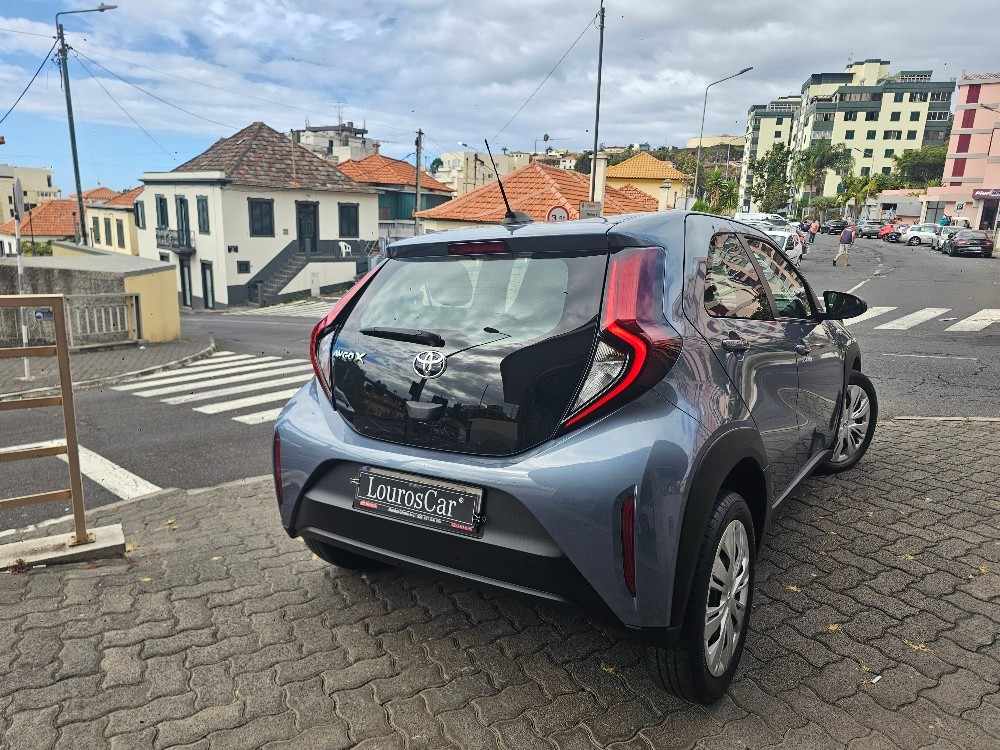 toyota-aygo-x-2024-gasolina-998cc