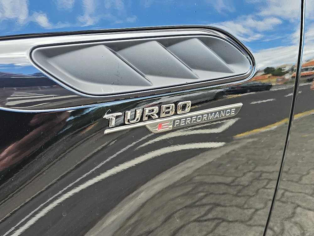 mercedes-benz-classe-c-2024-hibrido-a-gasolina-1991cc