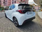 toyota-yaris-2024-hibrido-a-gasolina-1490cc