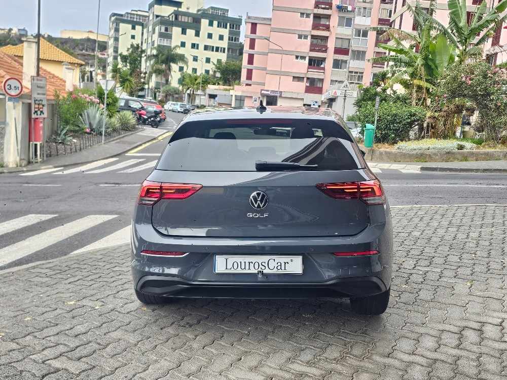 volkswagen-golf-2023-gasolina-999cc
