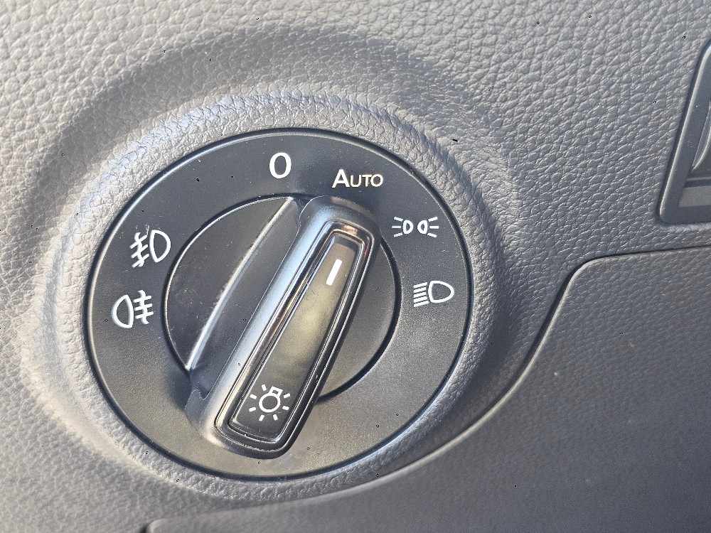 seat-arona-2023-gasolina-999cc
