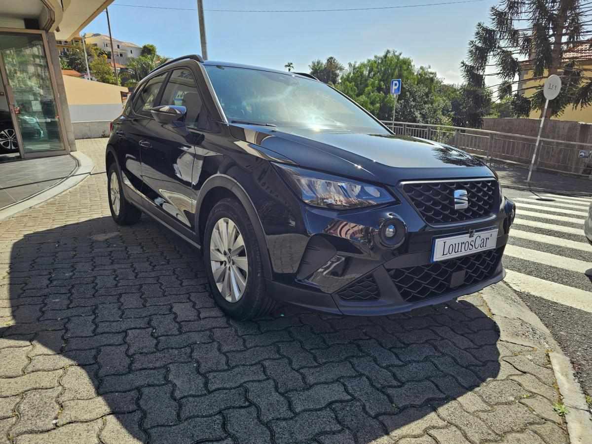 seat-arona-2023-gasolina-999cc