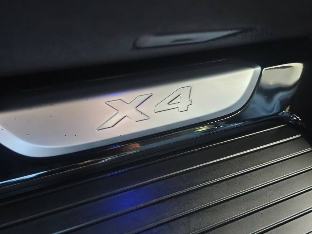 bmw-x4-2018-diesel-1995cc