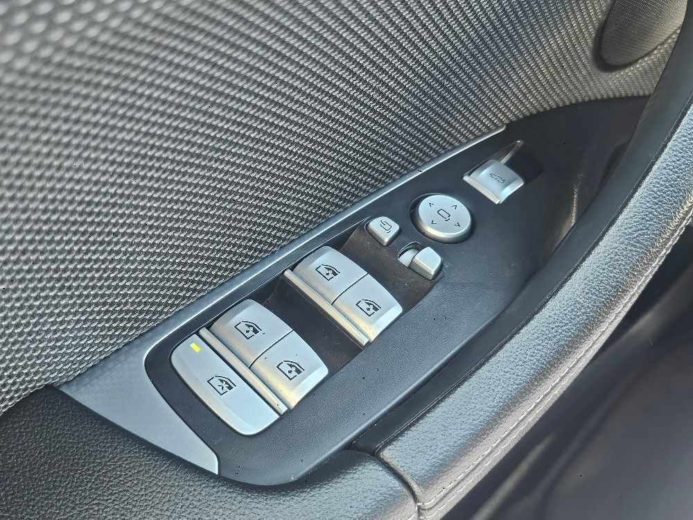 bmw-x4-2018-diesel-1995cc